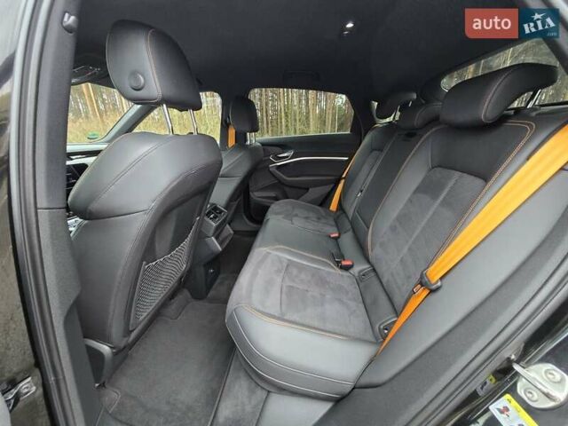 Черный Ауди E-Tron, объемом двигателя 0 л и пробегом 43 тыс. км за 45999 $, фото 61 на Automoto.ua