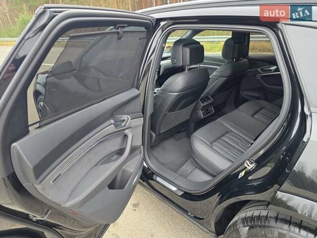 Чорний Ауді E-Tron, об'ємом двигуна 0 л та пробігом 61 тис. км за 47777 $, фото 67 на Automoto.ua