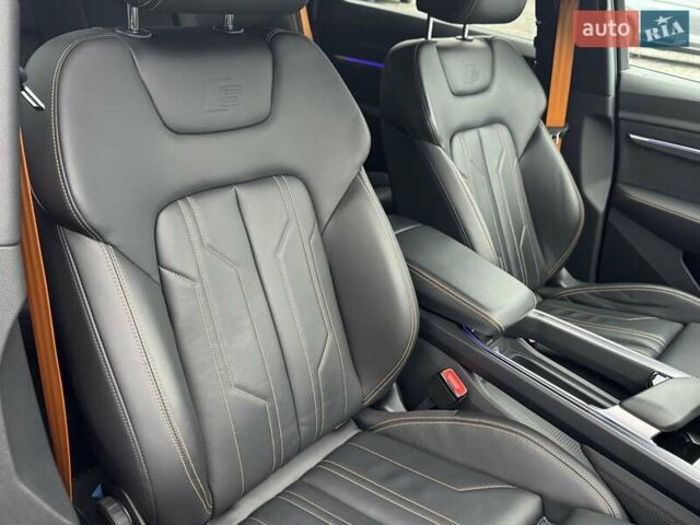 Черный Ауди E-Tron, объемом двигателя 0 л и пробегом 82 тыс. км за 39900 $, фото 41 на Automoto.ua