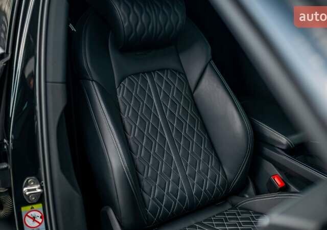 Черный Ауди E-Tron, объемом двигателя 0 л и пробегом 25 тыс. км за 55000 $, фото 35 на Automoto.ua