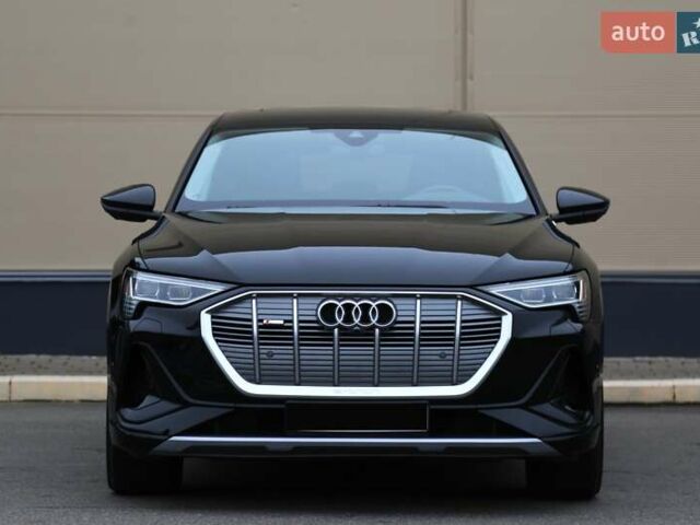 Чорний Ауді E-Tron, об'ємом двигуна 0 л та пробігом 78 тис. км за 43000 $, фото 1 на Automoto.ua
