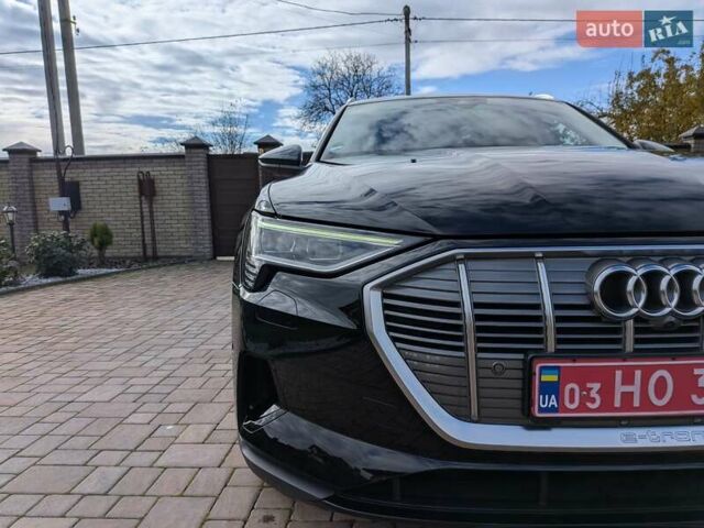Черный Ауди E-Tron, объемом двигателя 0 л и пробегом 95 тыс. км за 29800 $, фото 14 на Automoto.ua