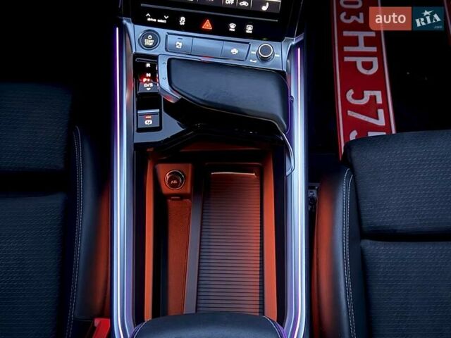 Чорний Ауді E-Tron, об'ємом двигуна 0 л та пробігом 103 тис. км за 36600 $, фото 22 на Automoto.ua