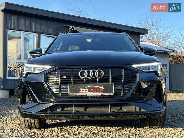 Черный Ауди E-Tron, объемом двигателя 0 л и пробегом 32 тыс. км за 47561 $, фото 1 на Automoto.ua