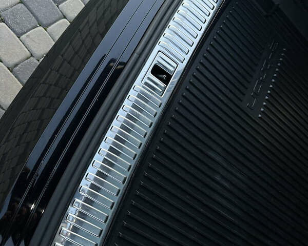 Черный Ауди E-Tron, объемом двигателя 0 л и пробегом 158 тыс. км за 31000 $, фото 54 на Automoto.ua