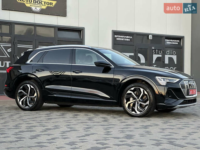 Черный Ауди E-Tron, объемом двигателя 0 л и пробегом 158 тыс. км за 31000 $, фото 22 на Automoto.ua