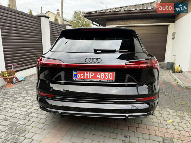 Черный Ауди E-Tron, объемом двигателя 0 л и пробегом 64 тыс. км за 31700 $, фото 61 на Automoto.ua