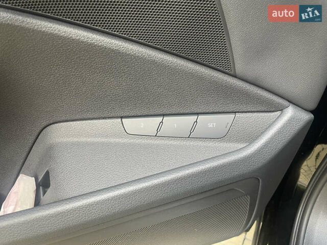 Черный Ауди E-Tron, объемом двигателя 0 л и пробегом 45 тыс. км за 30800 $, фото 24 на Automoto.ua