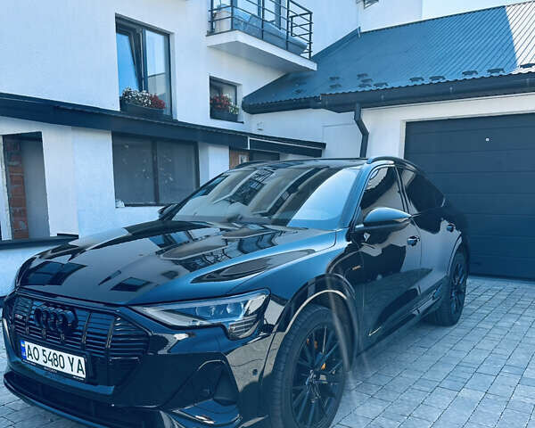 Чорний Ауді E-Tron, об'ємом двигуна 0 л та пробігом 78 тис. км за 42000 $, фото 29 на Automoto.ua