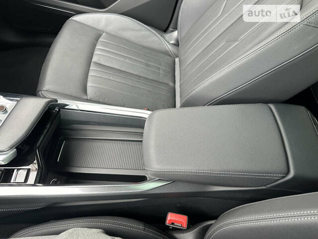 Черный Ауди E-Tron, объемом двигателя 0 л и пробегом 53 тыс. км за 42000 $, фото 16 на Automoto.ua