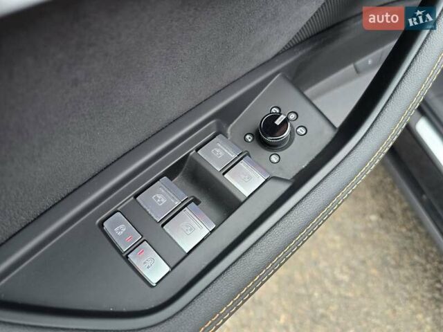 Черный Ауди E-Tron, объемом двигателя 0 л и пробегом 43 тыс. км за 45999 $, фото 44 на Automoto.ua