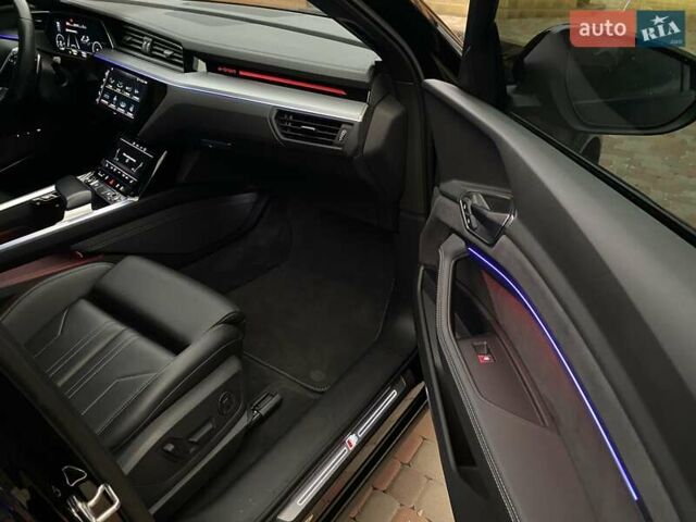 Черный Ауди E-Tron, объемом двигателя 0 л и пробегом 101 тыс. км за 38777 $, фото 47 на Automoto.ua