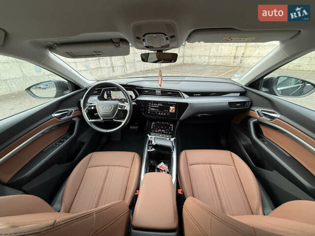 Черный Ауди E-Tron, объемом двигателя 0 л и пробегом 79 тыс. км за 29999 $, фото 37 на Automoto.ua