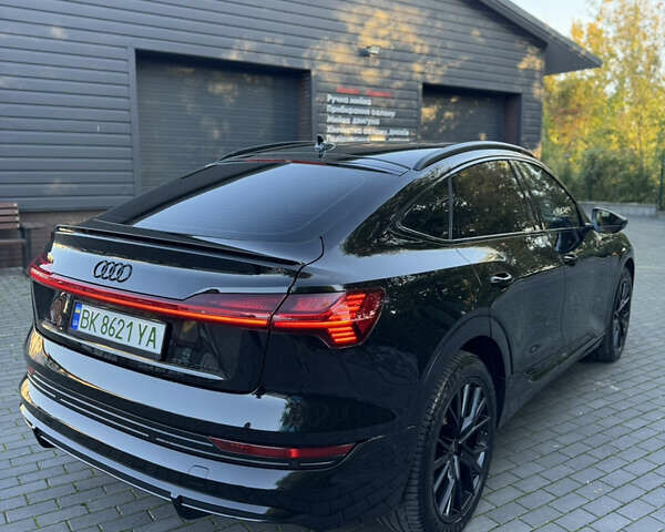 Черный Ауди E-Tron, объемом двигателя 0 л и пробегом 91 тыс. км за 36500 $, фото 58 на Automoto.ua