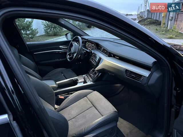 Черный Ауди E-Tron, объемом двигателя 0 л и пробегом 35 тыс. км за 41700 $, фото 18 на Automoto.ua