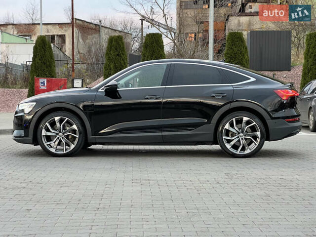 Чорний Ауді E-Tron, об'ємом двигуна 0 л та пробігом 112 тис. км за 33900 $, фото 6 на Automoto.ua
