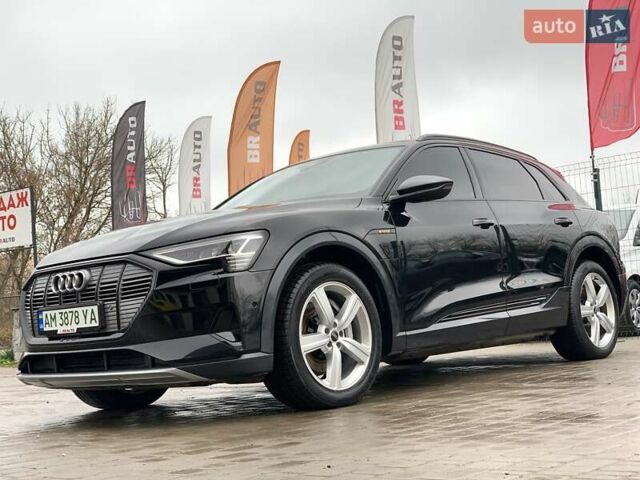 Черный Ауди E-Tron, объемом двигателя 0 л и пробегом 64 тыс. км за 35955 $, фото 1 на Automoto.ua