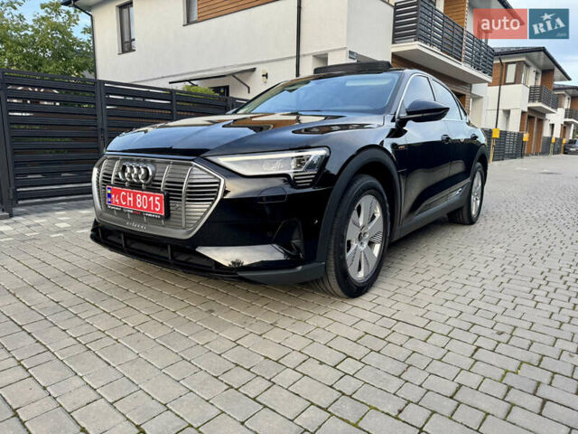 Черный Ауди E-Tron, объемом двигателя 0 л и пробегом 97 тыс. км за 30900 $, фото 4 на Automoto.ua