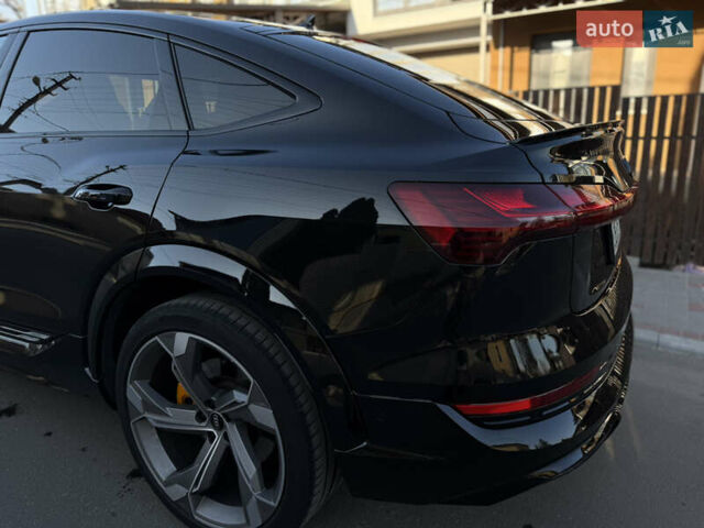 Черный Ауди E-Tron, объемом двигателя 0 л и пробегом 80 тыс. км за 42000 $, фото 15 на Automoto.ua