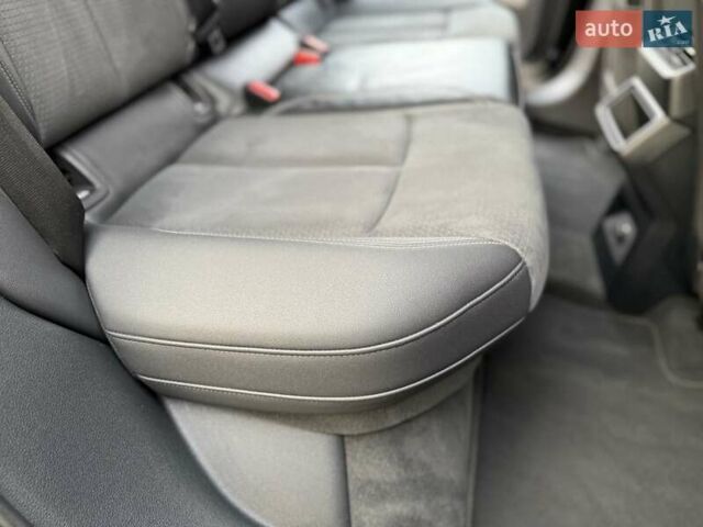 Черный Ауди E-Tron, объемом двигателя 0 л и пробегом 150 тыс. км за 31950 $, фото 76 на Automoto.ua