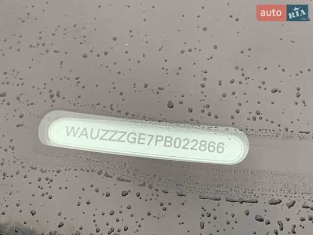 Черный Ауди E-Tron, объемом двигателя 0 л и пробегом 64 тыс. км за 35955 $, фото 78 на Automoto.ua