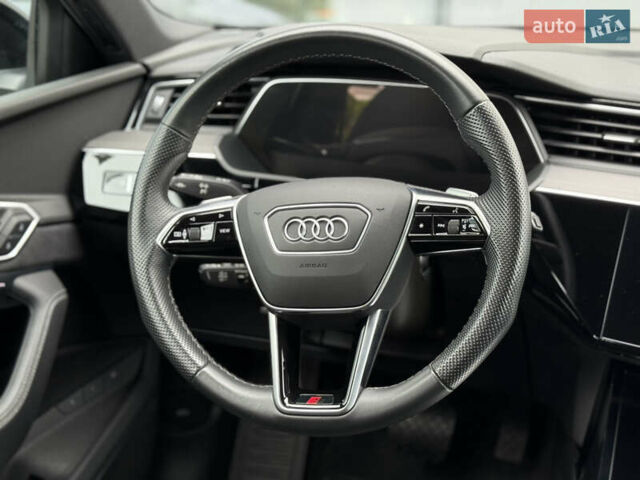 Черный Ауди E-Tron, объемом двигателя 0 л и пробегом 66 тыс. км за 44900 $, фото 45 на Automoto.ua