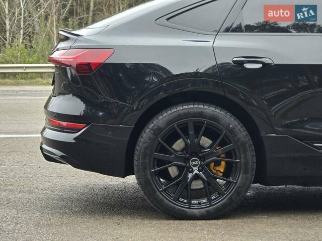 Черный Ауди E-Tron, объемом двигателя 0 л и пробегом 43 тыс. км за 45999 $, фото 25 на Automoto.ua