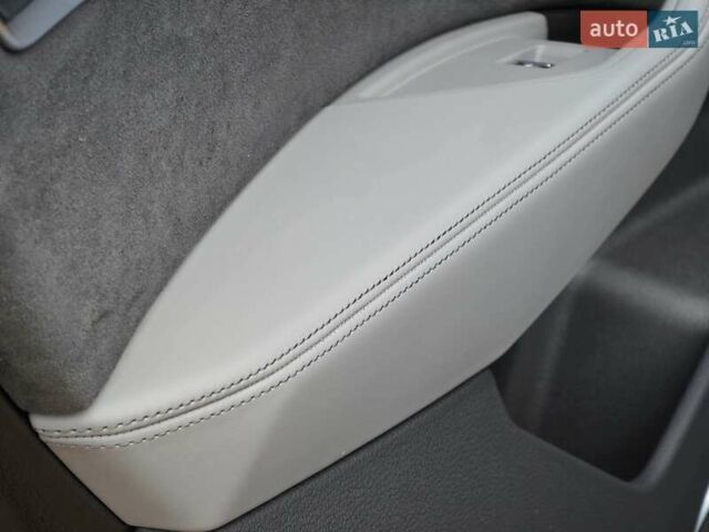 Черный Ауди E-Tron, объемом двигателя 0 л и пробегом 40 тыс. км за 48888 $, фото 50 на Automoto.ua