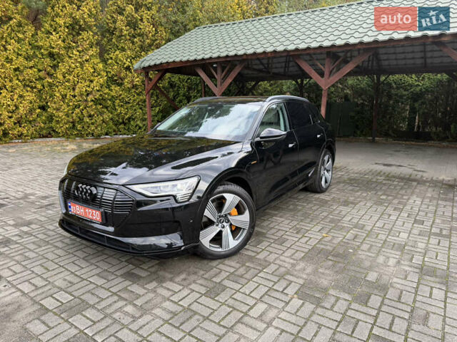 Черный Ауди E-Tron, объемом двигателя 0 л и пробегом 56 тыс. км за 40890 $, фото 1 на Automoto.ua