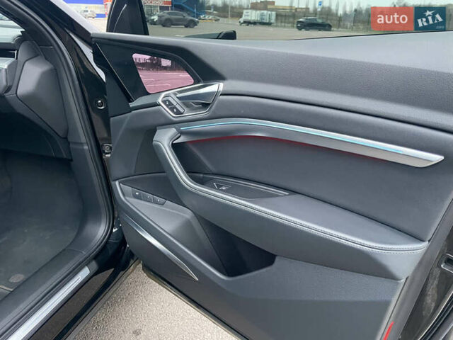 Черный Ауди E-Tron, объемом двигателя 0 л и пробегом 89 тыс. км за 39900 $, фото 37 на Automoto.ua