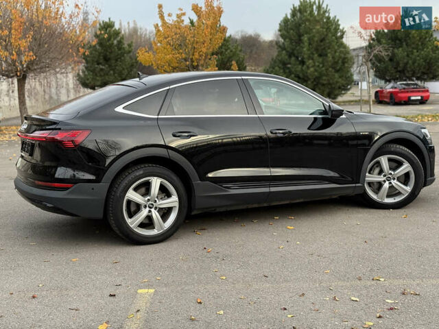Черный Ауди E-Tron, объемом двигателя 0 л и пробегом 79 тыс. км за 29999 $, фото 7 на Automoto.ua