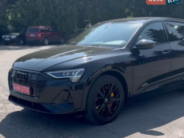 Черный Ауди E-Tron, объемом двигателя 0 л и пробегом 29 тыс. км за 38999 $, фото 4 на Automoto.ua