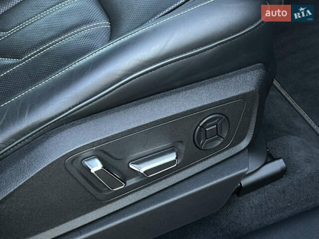 Черный Ауди E-Tron, объемом двигателя 0 л и пробегом 32 тыс. км за 47561 $, фото 60 на Automoto.ua