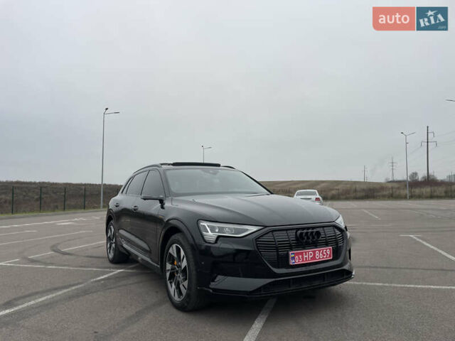 Черный Ауди E-Tron, объемом двигателя 0 л и пробегом 89 тыс. км за 39900 $, фото 6 на Automoto.ua