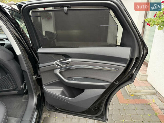 Черный Ауди E-Tron, объемом двигателя 0 л и пробегом 64 тыс. км за 31700 $, фото 33 на Automoto.ua