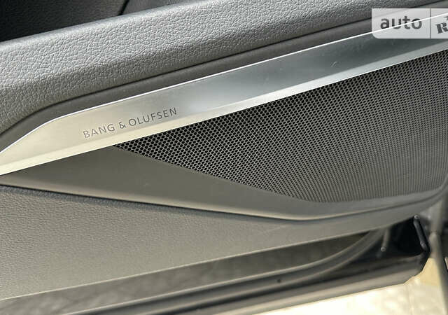 Черный Ауди E-Tron, объемом двигателя 0 л и пробегом 53 тыс. км за 42000 $, фото 26 на Automoto.ua