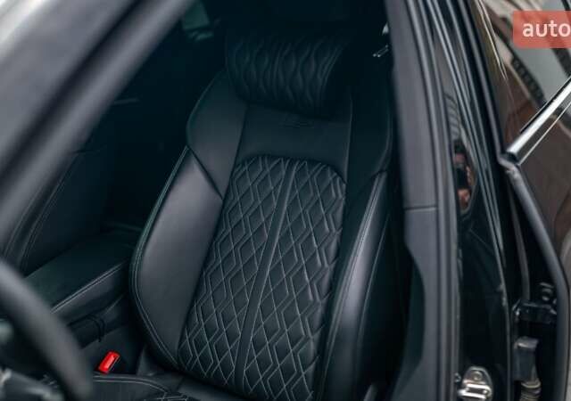 Черный Ауди E-Tron, объемом двигателя 0 л и пробегом 25 тыс. км за 55000 $, фото 36 на Automoto.ua