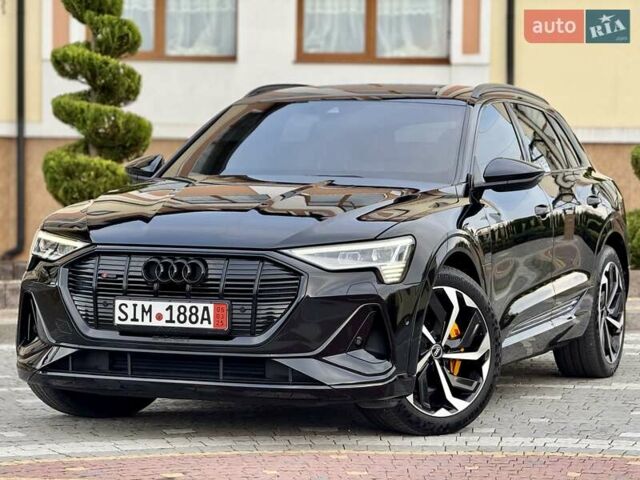 Черный Ауди E-Tron, объемом двигателя 0 л и пробегом 150 тыс. км за 31950 $, фото 1 на Automoto.ua