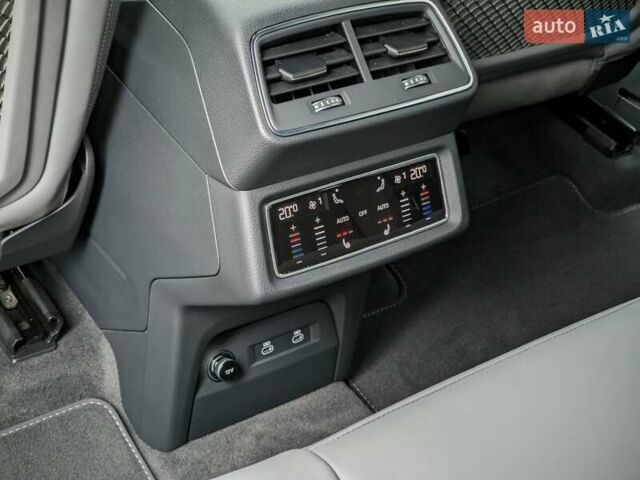 Черный Ауди E-Tron, объемом двигателя 0 л и пробегом 40 тыс. км за 48888 $, фото 46 на Automoto.ua