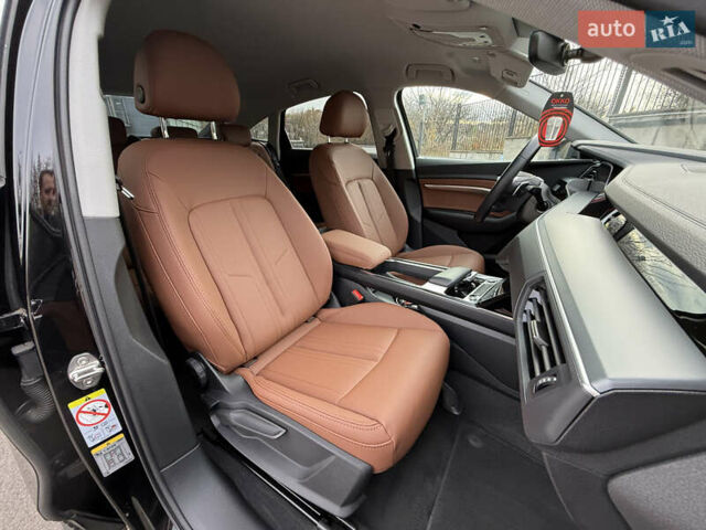 Черный Ауди E-Tron, объемом двигателя 0 л и пробегом 79 тыс. км за 29999 $, фото 26 на Automoto.ua