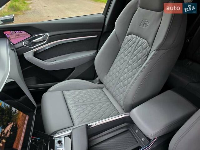Черный Ауди E-Tron, объемом двигателя 0 л и пробегом 40 тыс. км за 48888 $, фото 21 на Automoto.ua