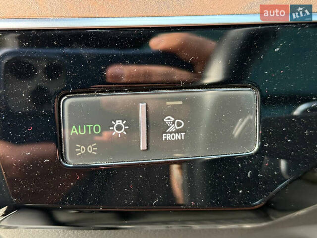 Черный Ауди E-Tron, объемом двигателя 0 л и пробегом 80 тыс. км за 34500 $, фото 69 на Automoto.ua