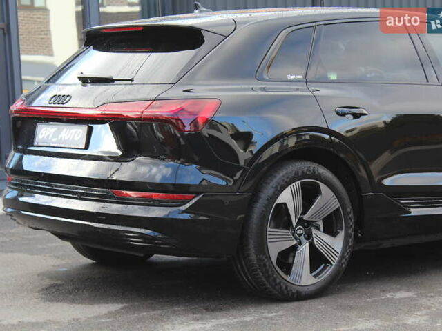 Черный Ауди E-Tron, объемом двигателя 0 л и пробегом 41 тыс. км за 38800 $, фото 22 на Automoto.ua