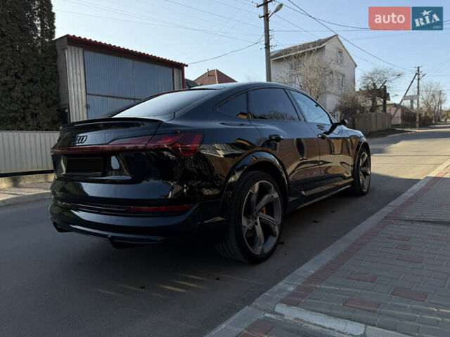 Черный Ауди E-Tron, объемом двигателя 0 л и пробегом 80 тыс. км за 42000 $, фото 3 на Automoto.ua