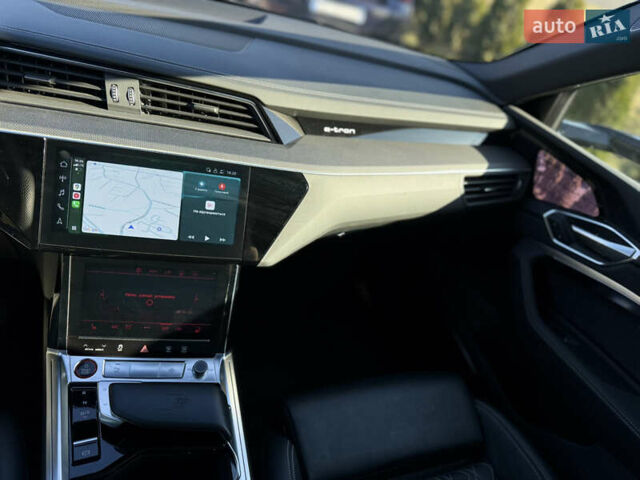 Черный Ауди E-Tron, объемом двигателя 0 л и пробегом 80 тыс. км за 42000 $, фото 28 на Automoto.ua