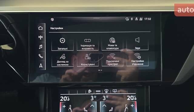 Ауди E-Tron 2022 в Тернополе на Automoto.ua Черный Ауди E-Tron, объемом двигателя 0 л и пробегом 99 тыс. км за 45500 $, фото 116 на Automoto.ua