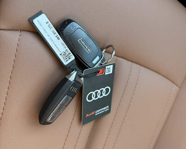 Чорний Ауді E-Tron, об'ємом двигуна 0 л та пробігом 79 тис. км за 29999 $, фото 80 на Automoto.ua