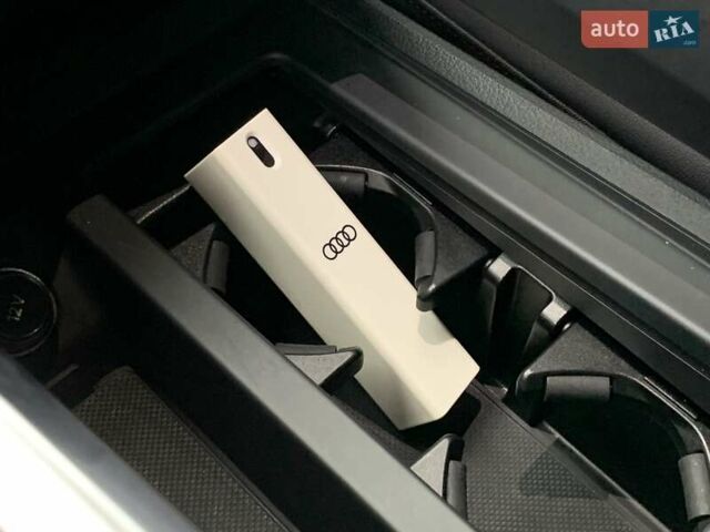 Черный Ауди E-Tron, объемом двигателя 0 л и пробегом 64 тыс. км за 35955 $, фото 64 на Automoto.ua