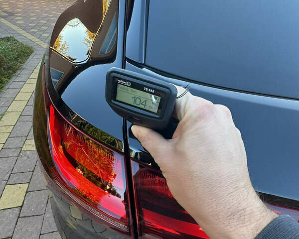 Черный Ауди E-Tron, объемом двигателя 0 л и пробегом 129 тыс. км за 27777 $, фото 51 на Automoto.ua