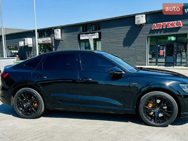 Чорний Ауді E-Tron, об'ємом двигуна 0 л та пробігом 78 тис. км за 42000 $, фото 10 на Automoto.ua